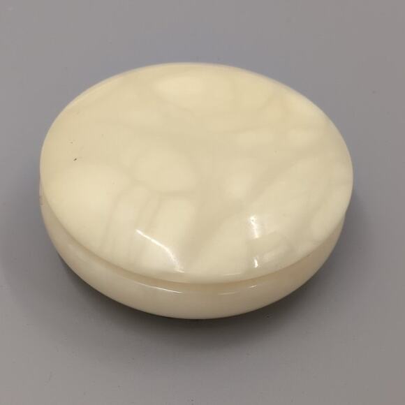 Volterra Hand Carved Alabaster Cream Marbled Swivel-Top Trinket Box By Ducceschi - Picture 2 of 3